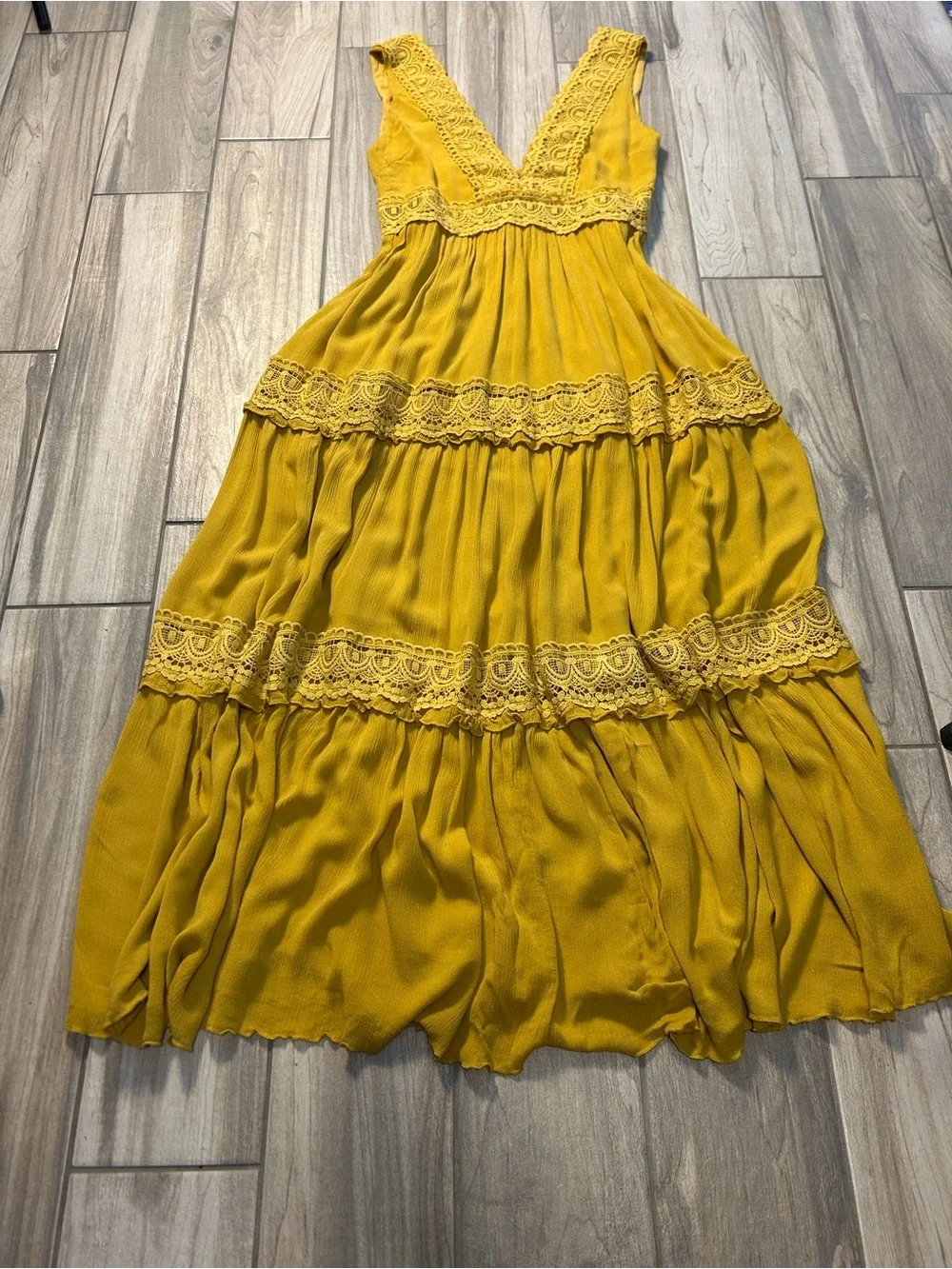 Yellow Lace Tiered Maxi Dress V Neck & Back Sleeveless Large Boho Regency - Picture 8 of 10